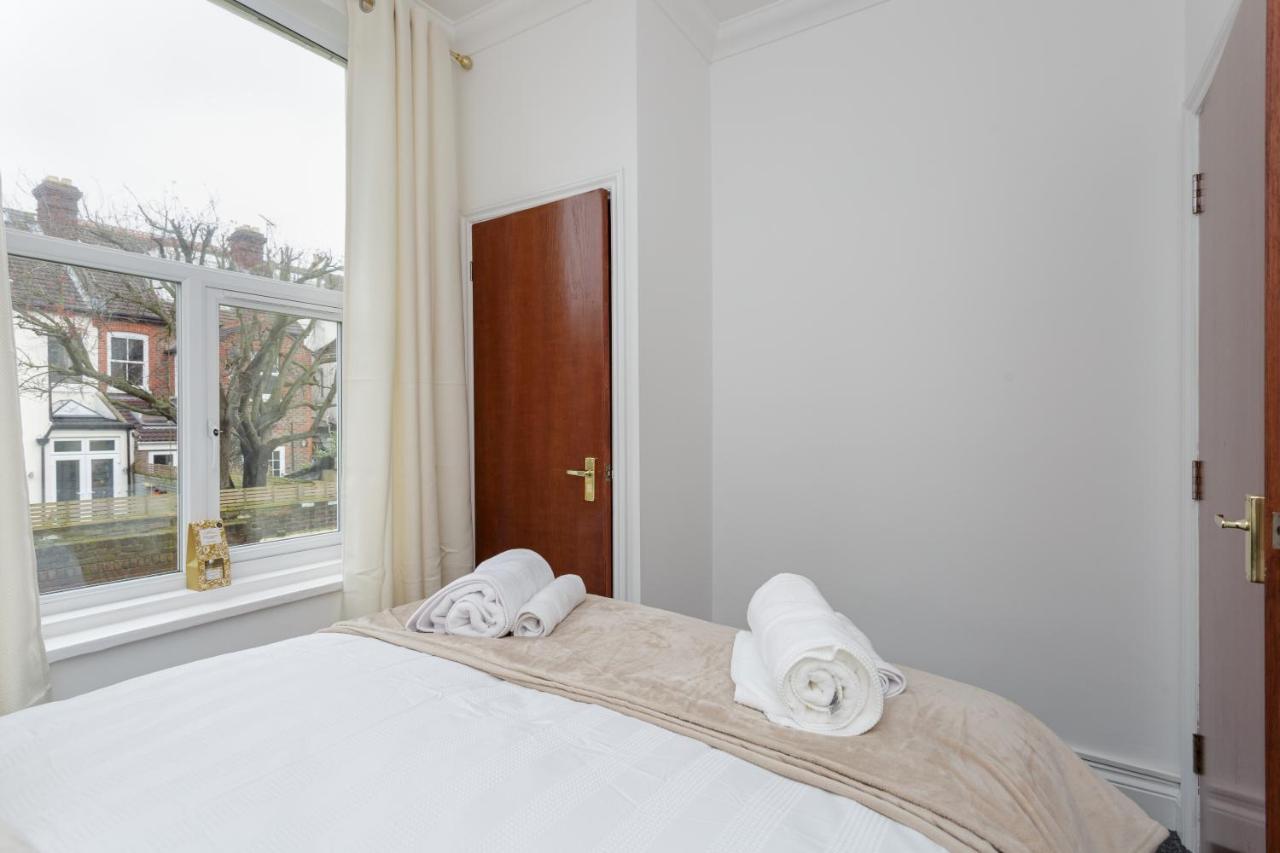 פורטסמות' Luxury Granada Apartments - 1 & 2 Bed Flats W Free Parking Perfect For Contractors, Students Near The Beach חדר תמונה